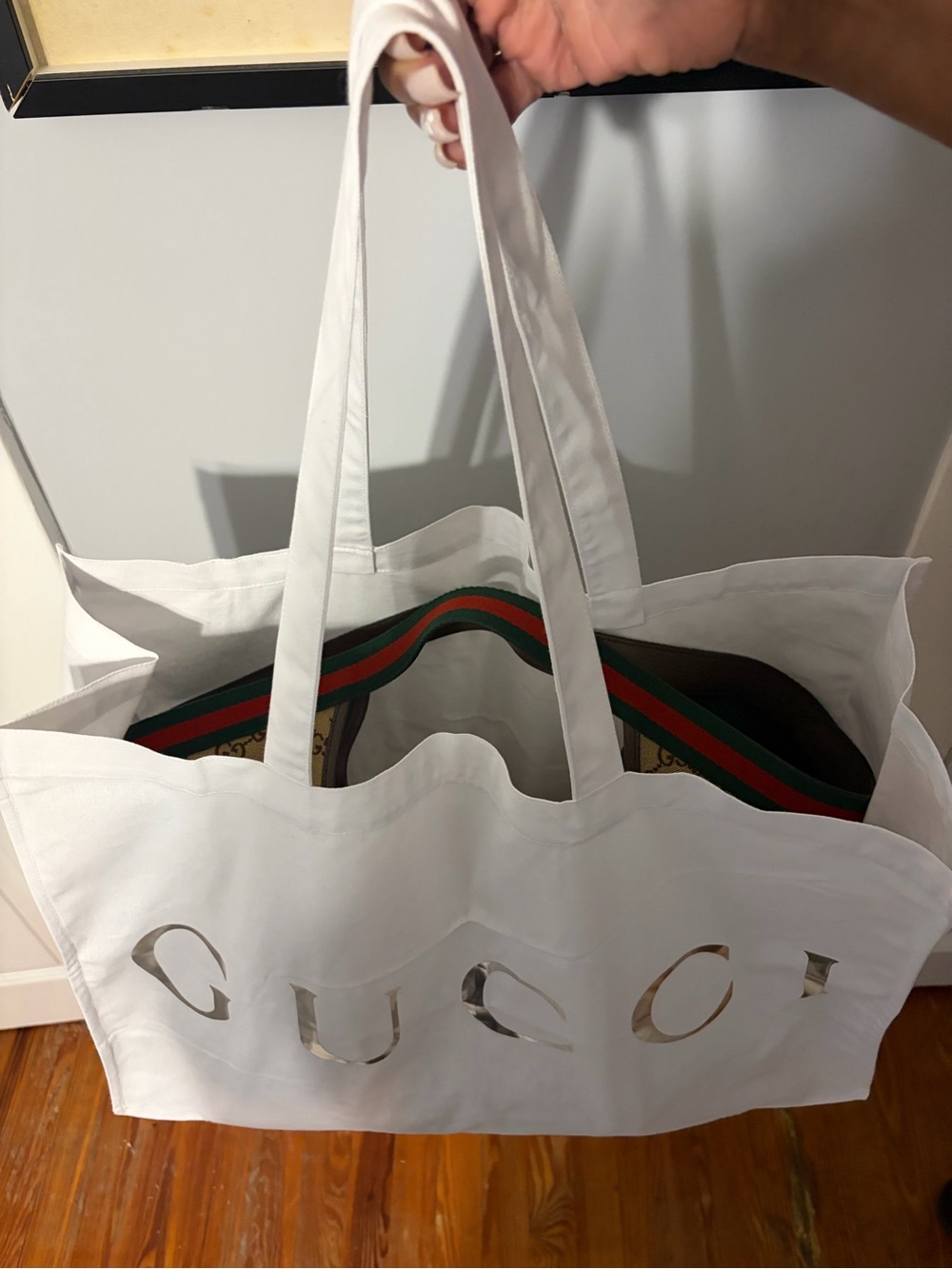 Gucci White Canvas Shopping Tote with Silver Logo + Receipt Holder (Authentic) - Picture 5 of 6